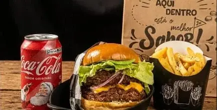 Combo Garagem 3K: hambúrguer artesanal, batata e refrigerante